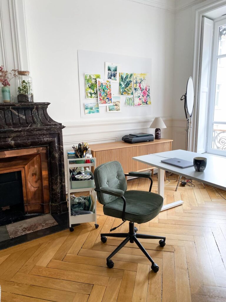 Chariot de rangement pour simplifier sa routine créative 